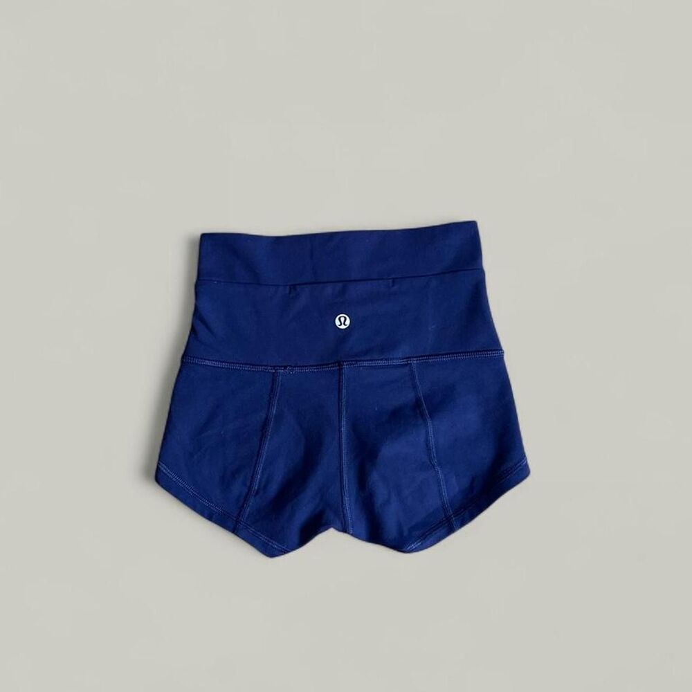 Lululemon Women's Navy and Blue Shorts